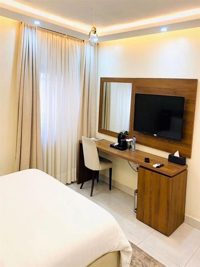 Plush Hotel,Abuja Eksteriør bilde
